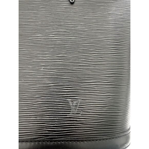 LOUIS VUITTON Black Noir Epi Leather Lussac Shoulder Bag - Picture 12 of 12